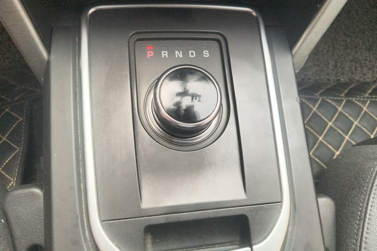 Used Land Rover Discovery Sport 2019 240 PS HSE Version China V Standard Gear Lever