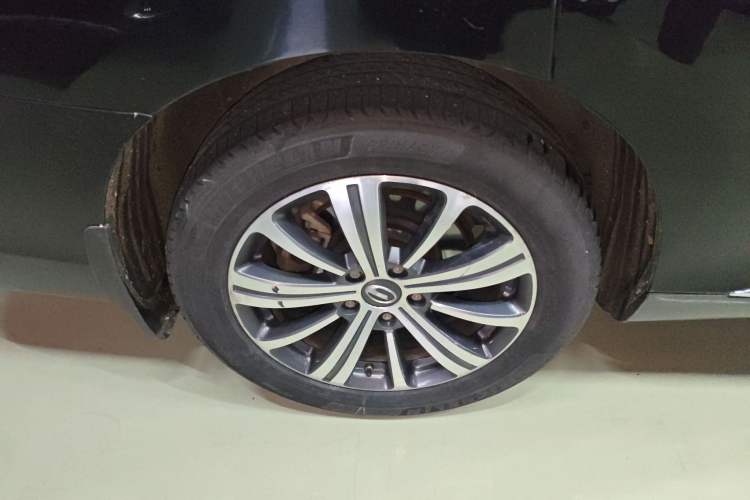 Used GAC Trumpchi M8 2018 320T Luxury Edition Right Rear Wheel Hub