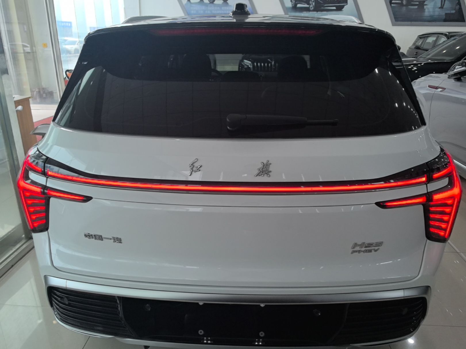 Hongqi HS3 PHEV 2025 Model PHEV 117km Jingwei PLUS Edition — снимка 5