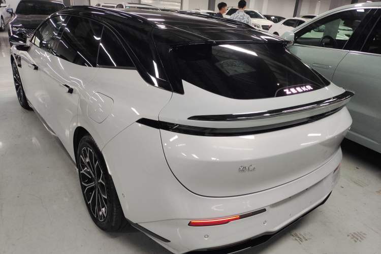 Used Zeekr 007GT 2025 Rear-Drive Intelligent Driving Version 75 kWh
