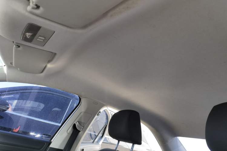 Used Volkswagen Santana 2013 1.4L Manual Fashion Edition
