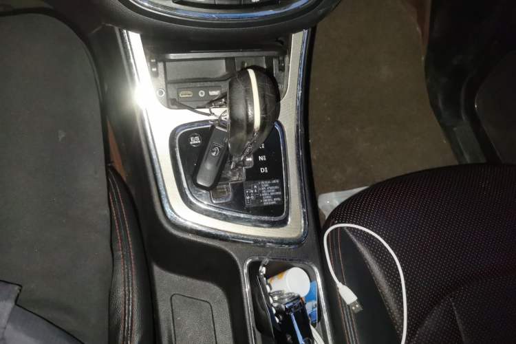 Used Baojun 560 2016 1.8L iAMT Luxury Model