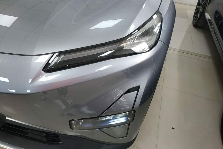 Used Deepal S05 2024 200Max Range-Extended Long-Range Version Left Front Headlight