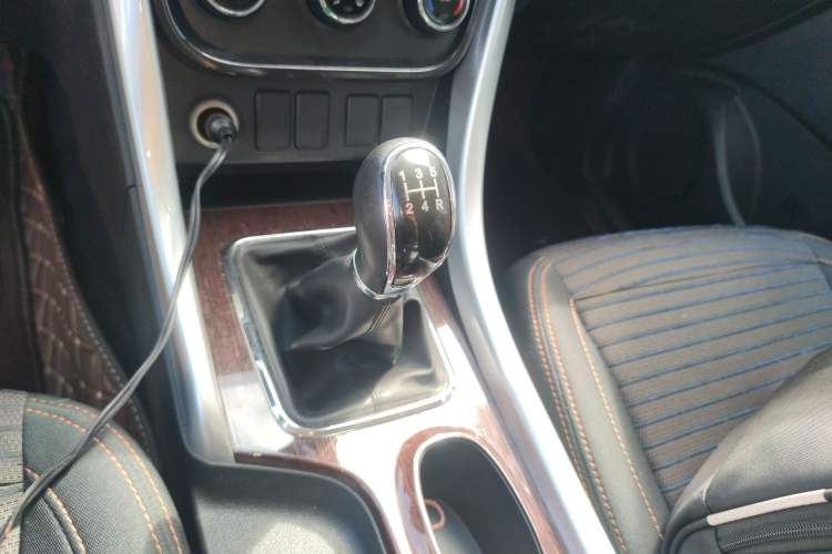 Used BAIC Ruixiang X3 2022 1.5L Manual Base Version 5 Seats
