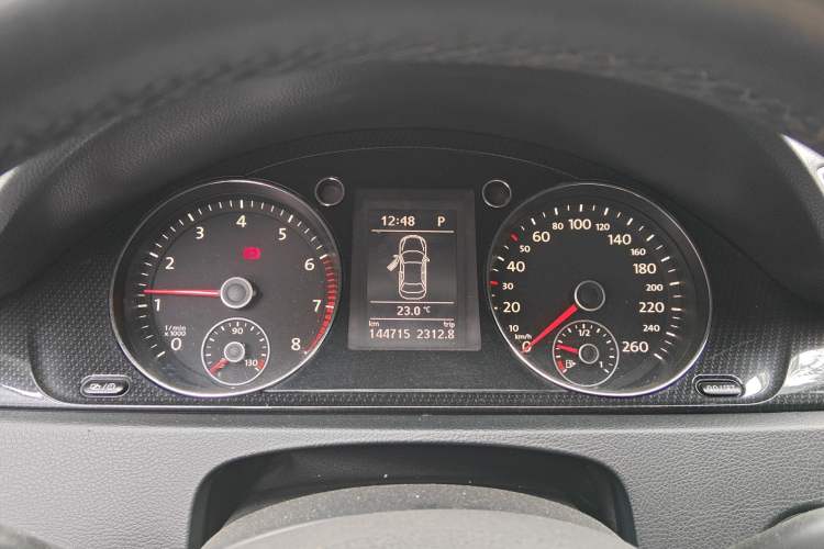 Used Volkswagen Magotan 2015 Facelift 1.8TSI Luxury Model