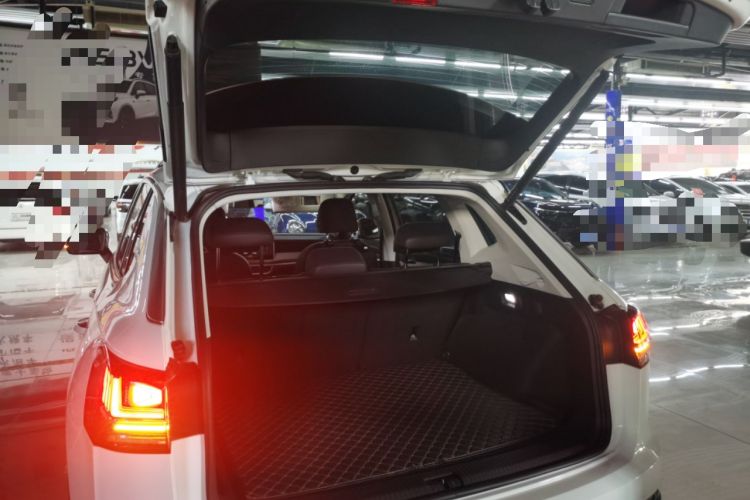 Used Volkswagen Tayron 2023 300TSI Two-Wheel-Drive Luxury Plus Advanced Edition