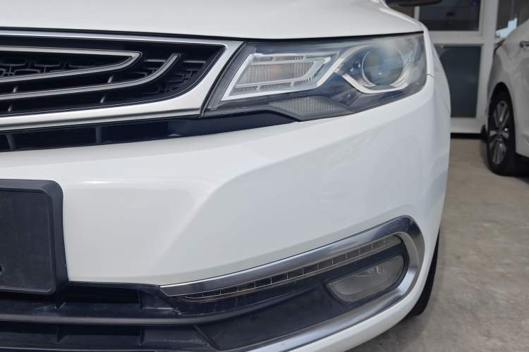 Used Geely Auto Emgrand GL 2017 1.3T DCT Elite Model Left Front Headlight