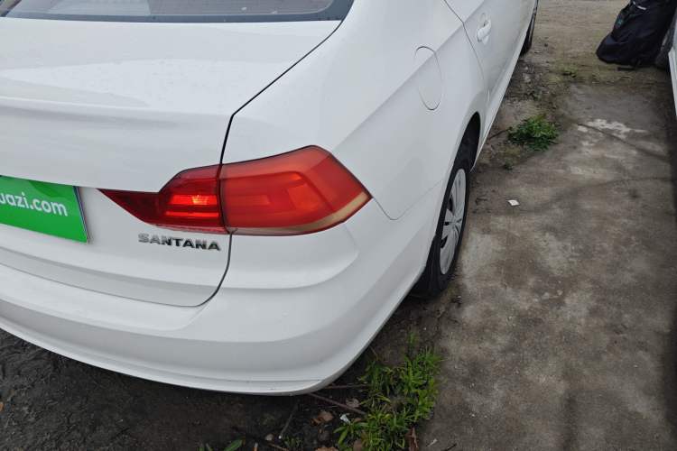 Used Volkswagen Santana 2021 1.5L Automatic Fashion Edition Exterior 3