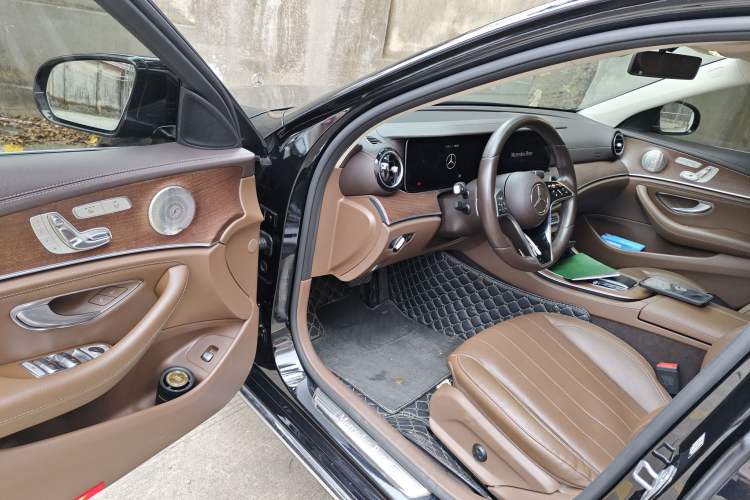 Used Mercedes-Benz E-Class 2023 E 300 L Luxury Model
