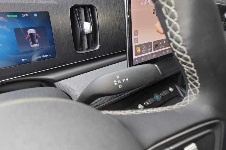 Used BYD Sealion 05 EV 2025 520 km Smart Cruise Version Gear Lever