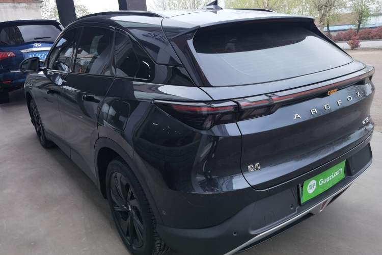 Used ARCFOX Alpha T5 2024 520 MAX Rear Left 45 Deg