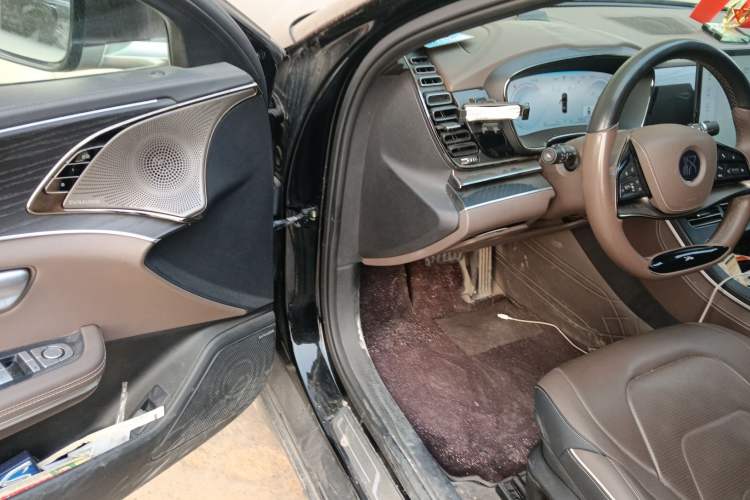 Used BYD Han 2022 DM-i 121KM Luxury Model