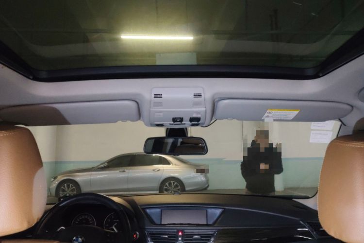 Used BMW X1 2010 xDrive28i
