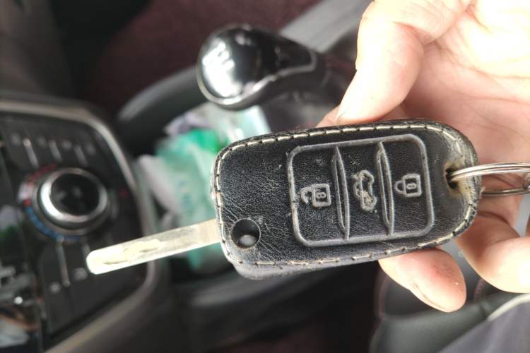 Used Changan CS75 2014 2.0L Manual Luxury Version China V Standard