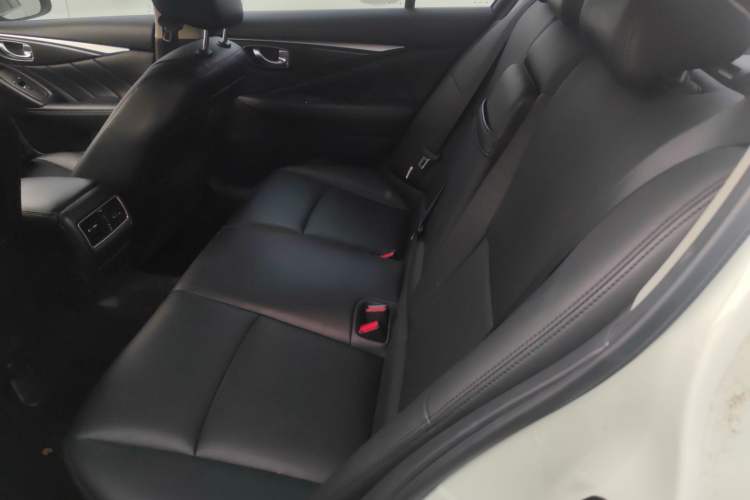 Used Infiniti Q50L 2022 2.0T Comfort Edition