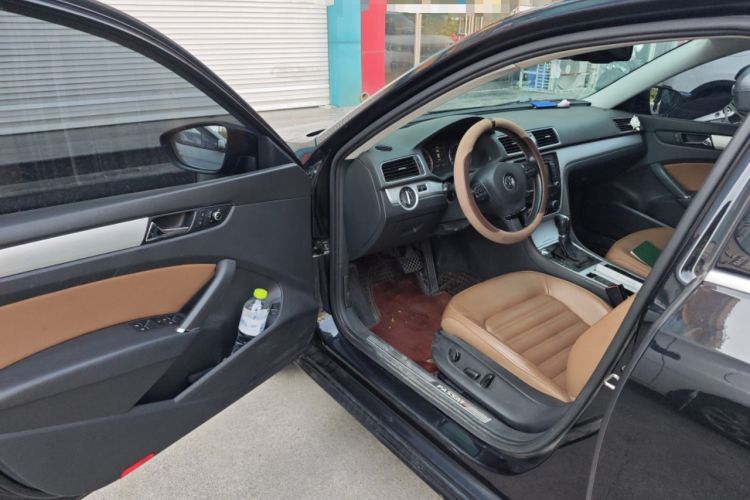 Used Volkswagen Passat 2014 1.8TSI DSG Prestige Edition
