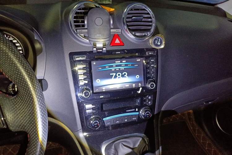 Used Haval H6 2013 Upgraded Model 1.5T Manual Two-Wheel Drive Elite Version