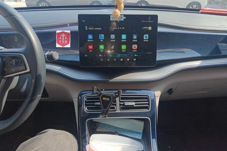 Used BYD Qin PLUS 2021 DM-i 55KM Flagship Model Audio And AC Panel