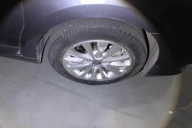 Used Citroen C-Quatre 2012 Sedan 1.6L Manual Prestige Model Right Front Wheel Hub