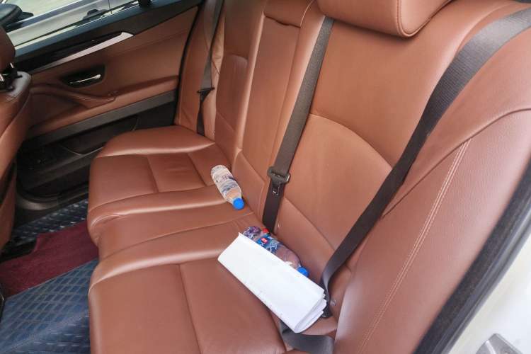 Used BMW 5 Series 2014 520Li Elegant Model
