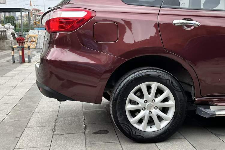 Used Venucia T70 2016 1.6L Manual Ruixing Edition
