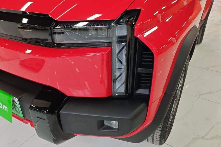 Used iCAR 03T 2024 501km Four-wheel Drive Long-Range Version
