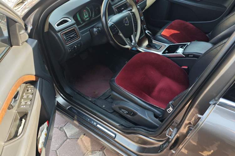 Used Volvo S80L 2014 2.0T T5 Smart Luxury Edition
