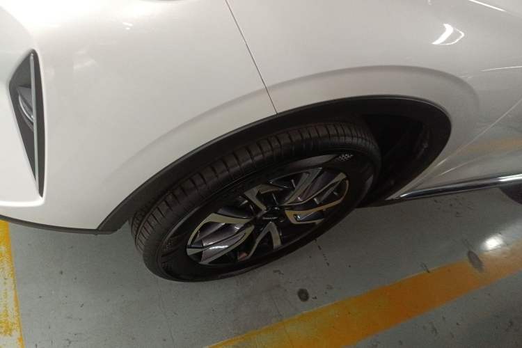 Used Haval H6 2022 3rd Generation 1.5T Automatic Two-Wheel Drive Max Left Front Wheel Hub