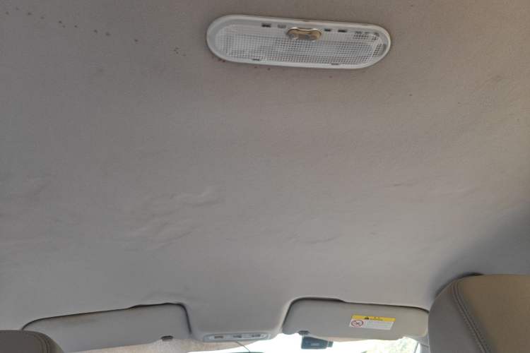 Used Venucia T70 2015 1.6L Manual Ruixing Edition