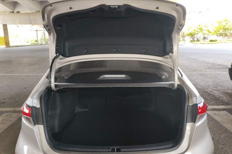 Used Toyota Levin 2023 Smart Electric Hybrid Dual-Engine 1.8L Leading Edition Trunk