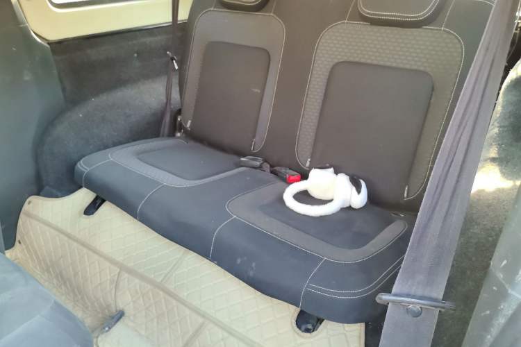 Used BAIC Off-Road BJ40 2014 2.4L Manual Cool Wilderness Edition Left Rear Seat