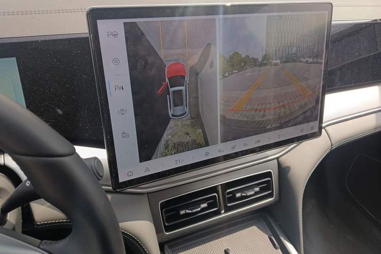 Used BYD Song L DM-i 2025 Intelligent Driving Version 160 km Beyond-Range Type