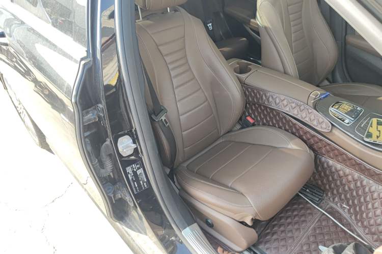 Used Mercedes-Benz E-Class 2019 Restyled E 300 L Sporty and Stylish Edition
