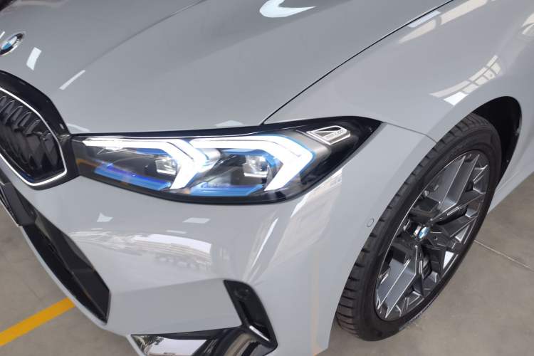 Used BMW 3 Series 2025 330Li M Sport Shadowline Package