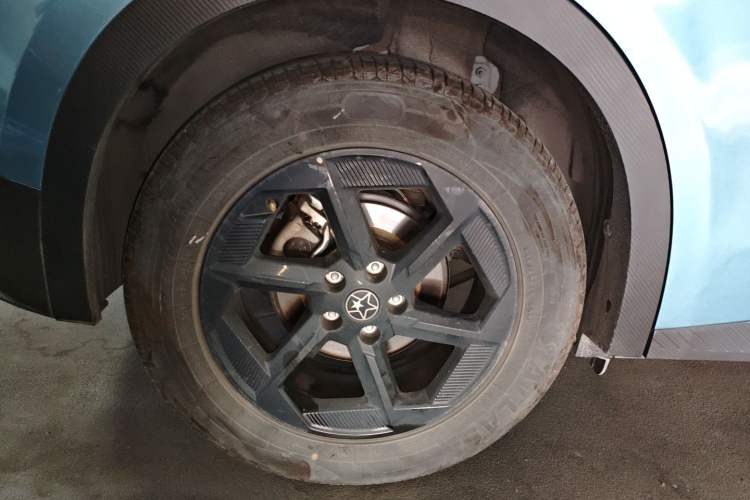 Used Venucia VX6 2025 Large Flat-Layout 520 Pro