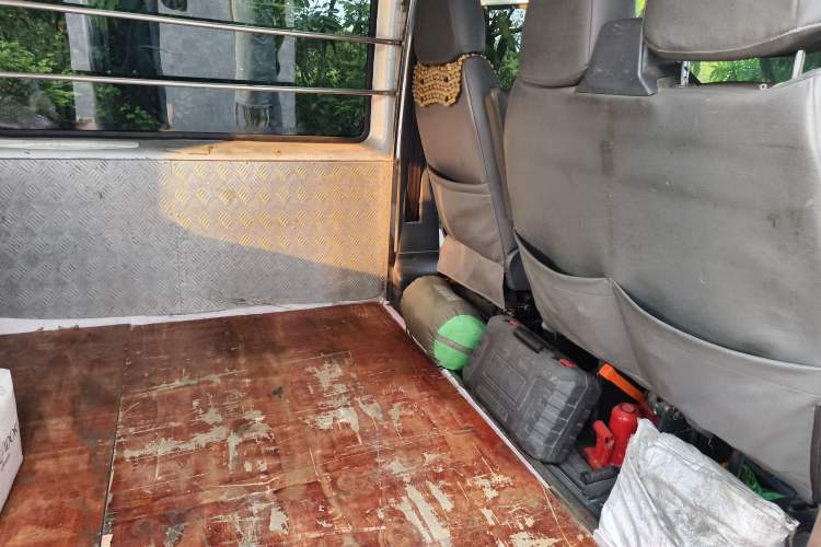 Used Ford Transit Custom 2016 2.2T Long-Wheelbase 6/7-Seater Mid-Roof Multi-Purpose Vehicle
