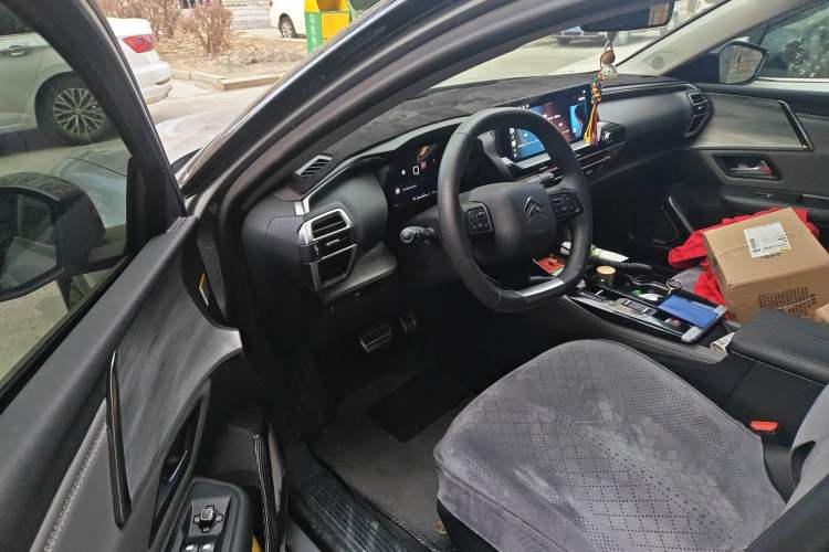 Used Citroen C5 X 2024 1.6T Extraordinary Power
