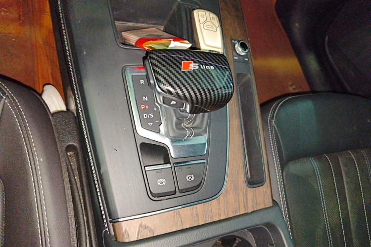 Used Audi Q5L 2022 Updated Version 40T Luxury Elegant Edition