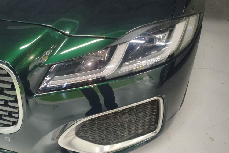 Used Jaguar XFL 2024 2.0T P250 Two-Wheel Drive Prestige Luxury Edition Left Front Headlight