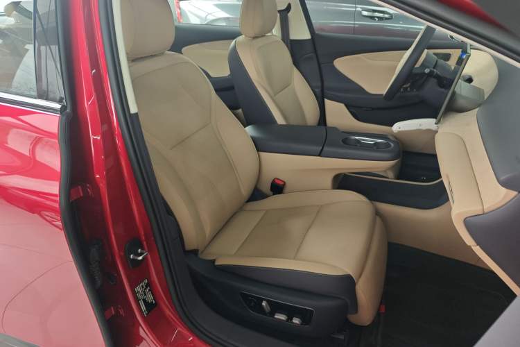 Used Hongqi Tiangong 05 2025 750 Smart Selection Right Front Seat