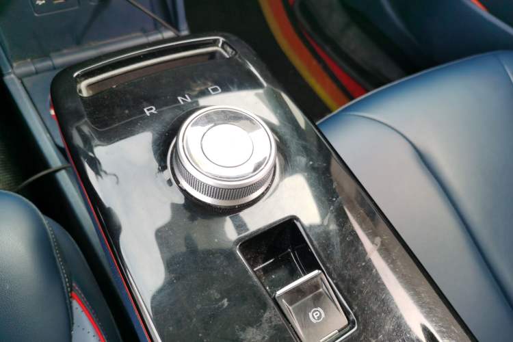 Used Geometry E Firefly 2022 401 km Linglong Tiger 4 Seats Gear Lever