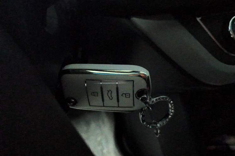 Used Roewe 360 2017 1.5L Automatic Smart Screen Version
