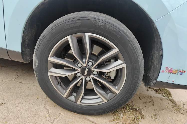 Used Wey VV5 2020 1.5T Two-Wheel Drive Smart Pioneer Right Front Wheel Hub