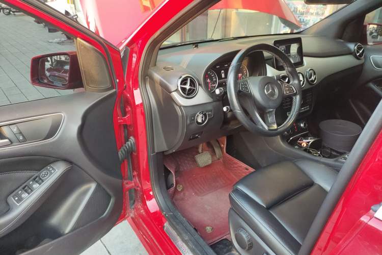 Used Mercedes-Benz B-Class 2017 B 200 Sport Edition