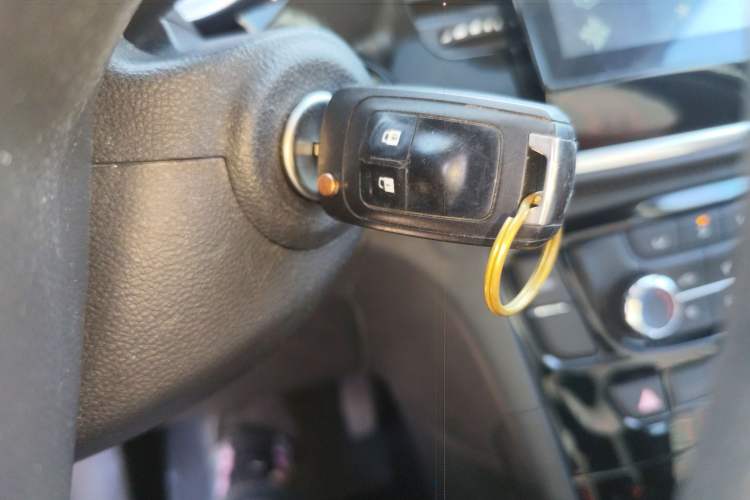 Used Buick Encore 2017 18T Automatic Two-Wheel Drive Urban Leading Model