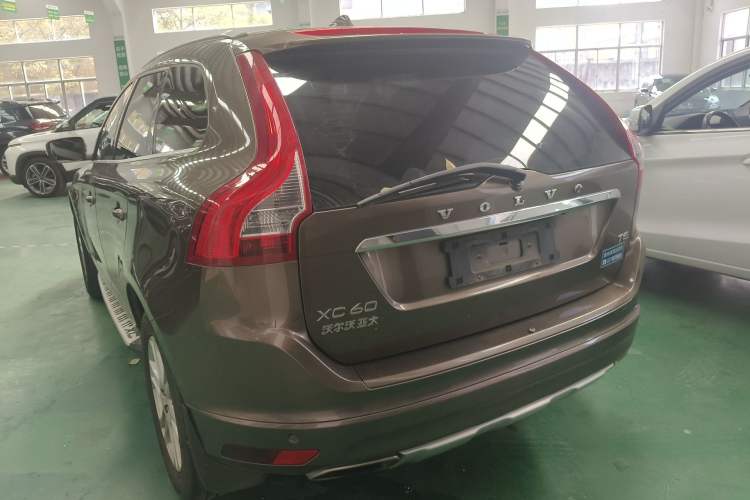 Used Volvo XC60 2015 T5 Smart Edition
