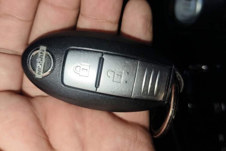 Used Nissan Tiida 2016 1.6L CVT Smart Drive Edition
