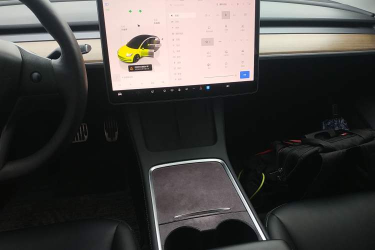 Used Tesla Model 3 2022 Rear-Wheel-Drive Version Audio And AC Panel