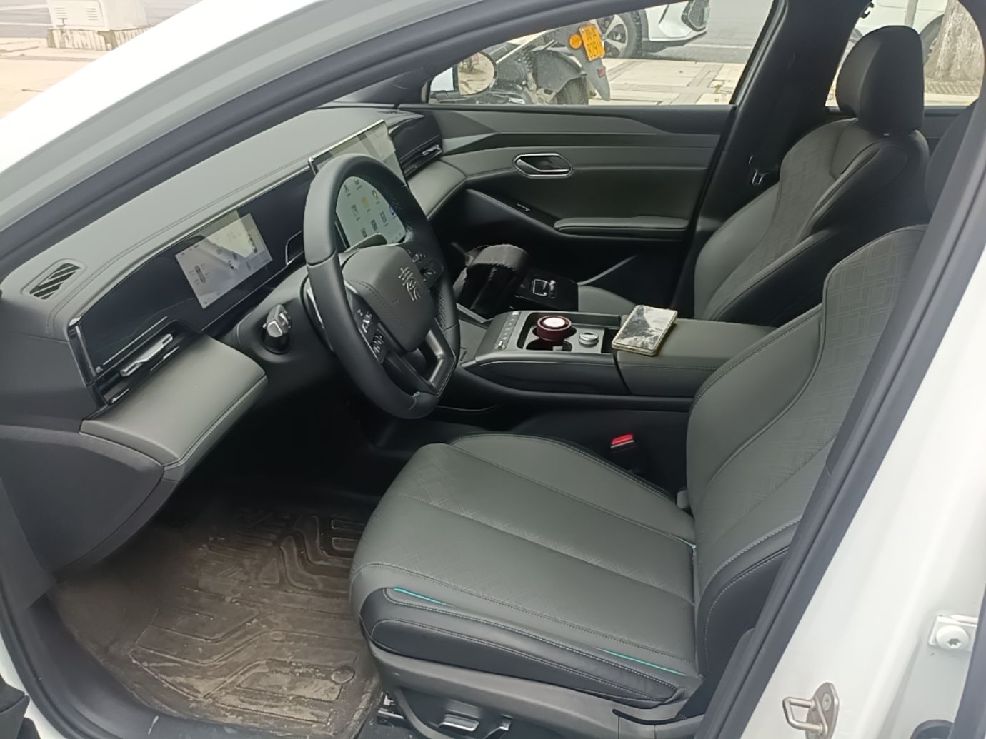 BYD Qin L 2025 EV 545KM Cloud Suspension Edition — снимка 17