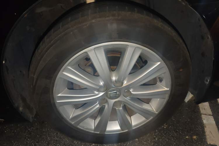 Used Toyota Crown 2010 2.5L Royal Leather Sunroof Edition